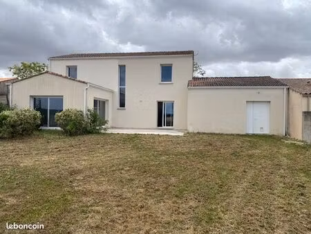 pavillon 4 chambres