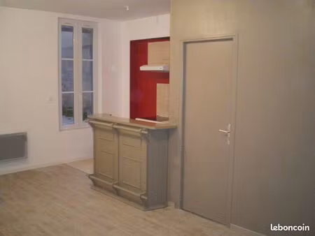particulier loue appartement en centre ville de bourges