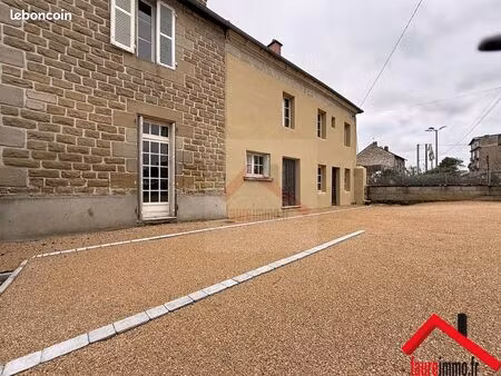 maison 2 pièces 65 m²