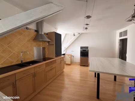 appartement 5 pièces 169 m²