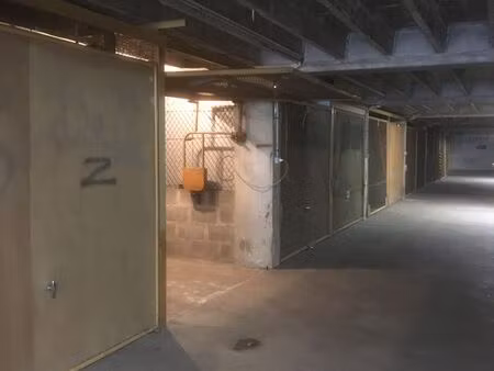 parking/box à louer