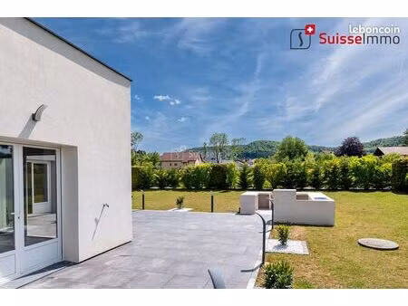 maison 6 pièces 130 m²