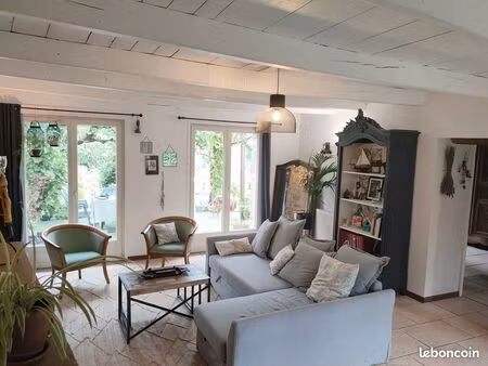 maison de caractère avec dépendance et revenu locatif – belleneuve