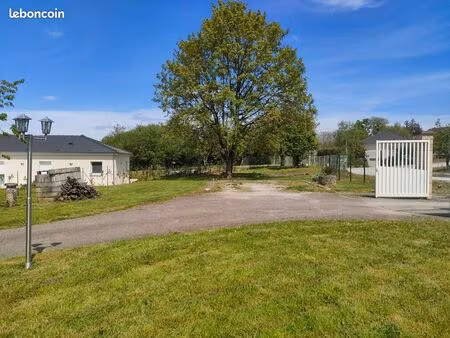 terrain 817 m² châtillon-le-duc