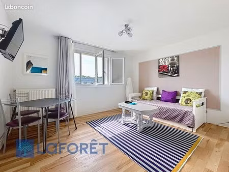 appartement 1 pièce 33 m²