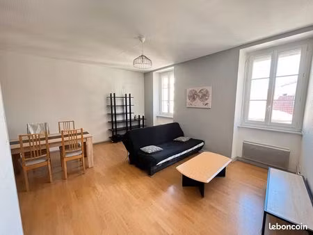 appartement 2 pièces 62 m²