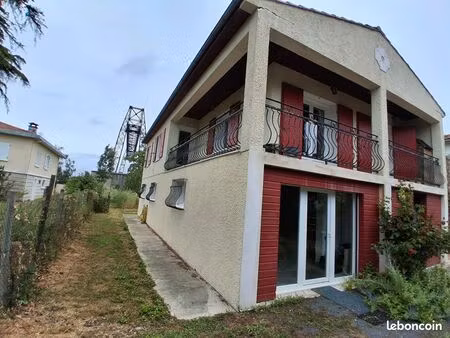 maison 6 pièces 161 m²