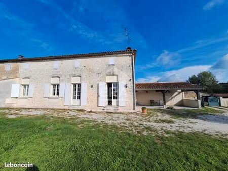 propriété 5 pièces 109 m²