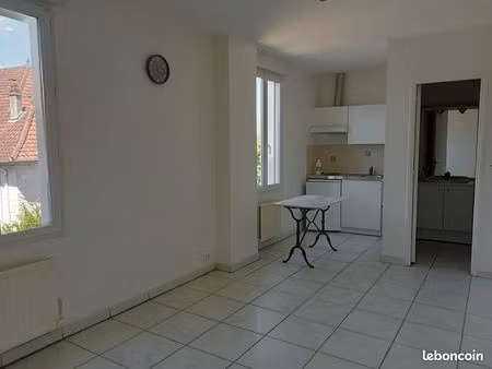 studio étudiant brive