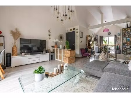 maison 2 pièces 60 m²