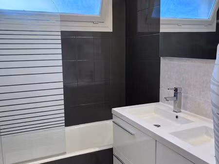 t3 meublé - refait à neuf avec terrasse