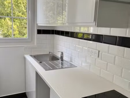 2 pièces entièrement rénové à vaucresson
