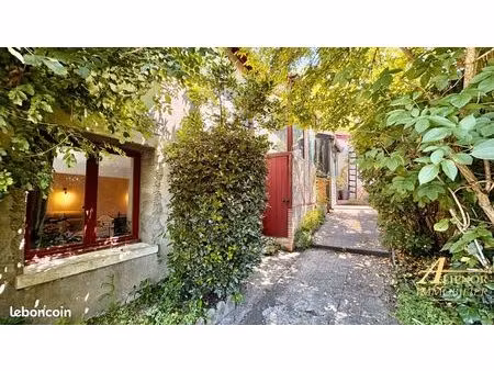 maison 3 pièces 100 m²