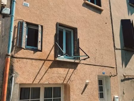 maison de rue à vendre