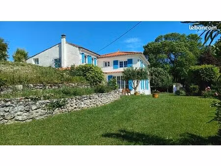 maison lumineuse vue estuaire