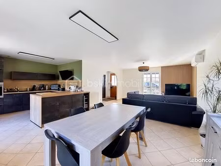 maison 5 pièces 150 m²