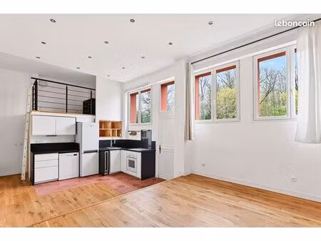 loft/atelier/surface 3 pièces 57 m²