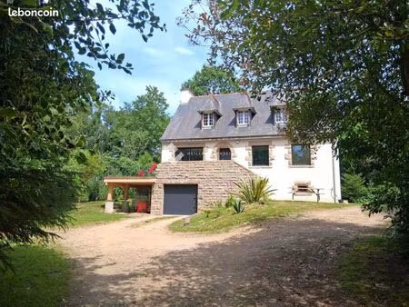 propriété 6 pièces 122 m²