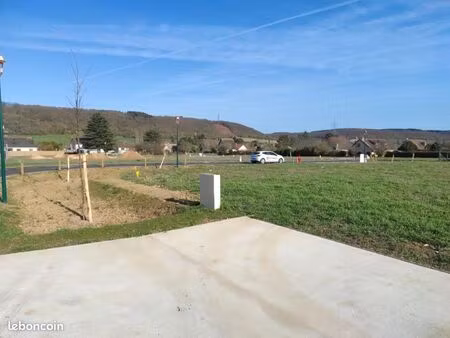 terrain 907 m² port mort