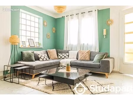 chambre 1 pièce 9 m²