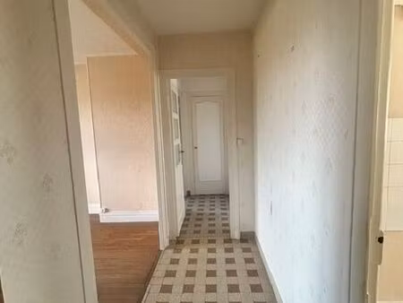 appartement 3 pièces 57 m²