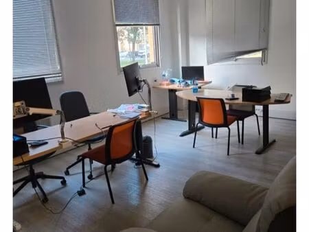 bureau 30 m2 rdc