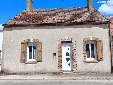 maison 2 min sancheville