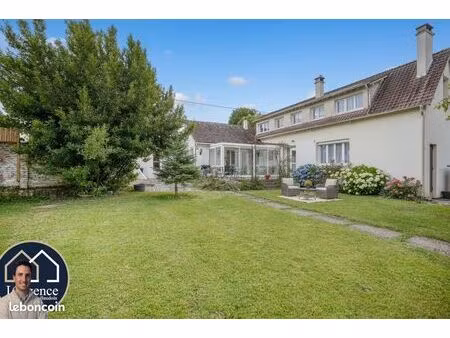 maison 5 pièces 137 m²