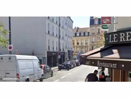 boutique 55 m² clichy