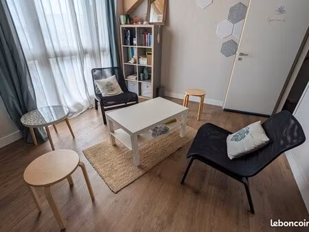 cabinet / bureau à partager - la rochelle la pallice