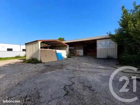 hangar 465 m² ales