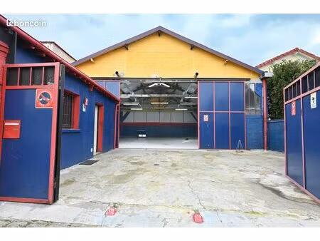 local commercial à louer