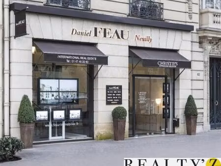 local commercial 123 m²
