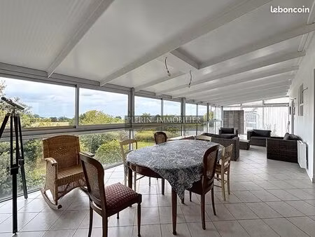 maison 10 pièces 214 m²