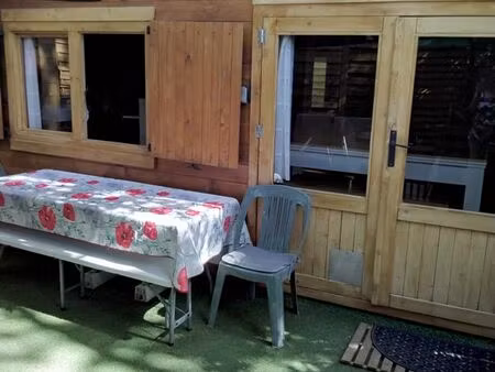 chalet a vendre dans camping