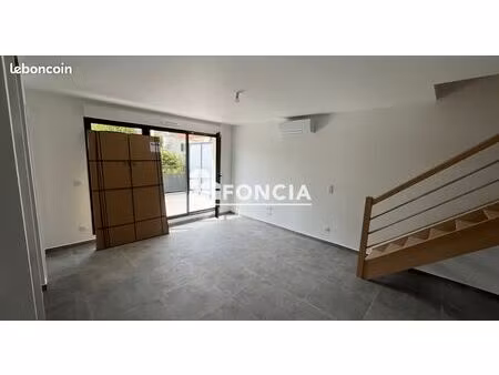 duplex