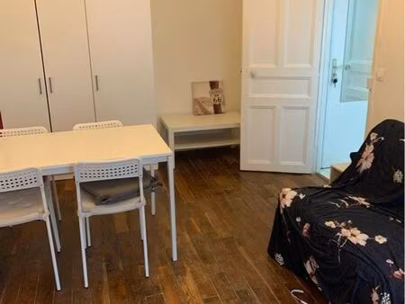 vincennes loue studio meublé très bon état