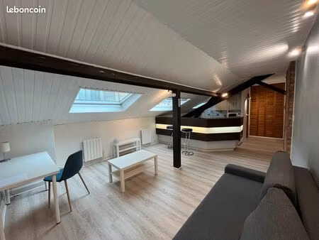 grand studio meublé de 34 m² au dernier étage – centre de vitry-sur-seine