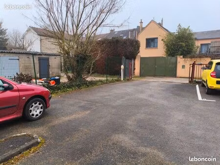 vente d'un parking exterieur