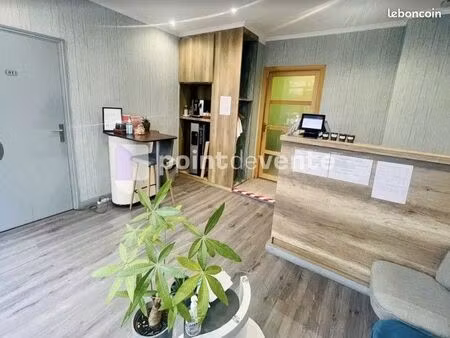 local commercial 85 m²