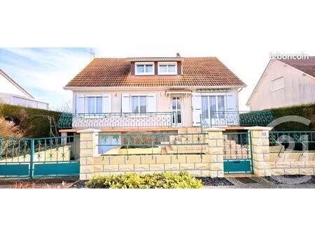 pavillon 6 pièces 92 m²