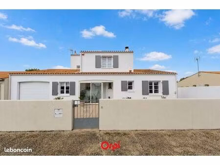 maison 5 pièces 150 m²