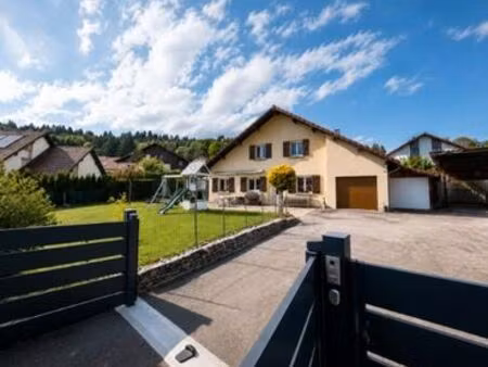 maison individuelle morteau 132m2