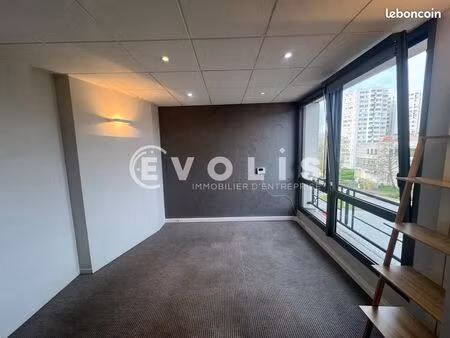 bureaux 85 m²