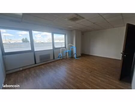 bureau 162 m²