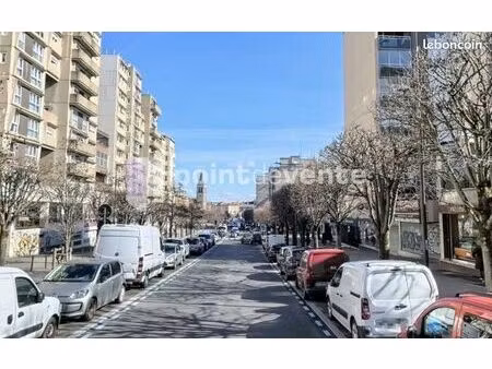 epicerie/primeur 91 m²