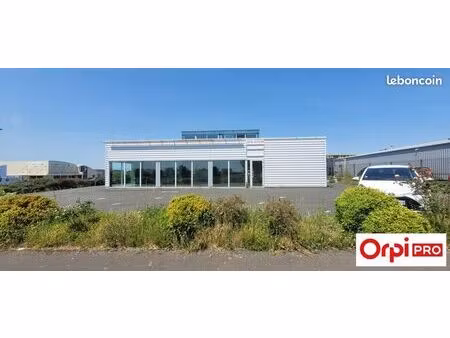 local commercial 320 m²