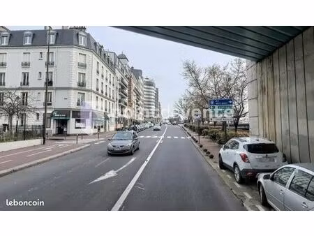 local commercial 119 m²