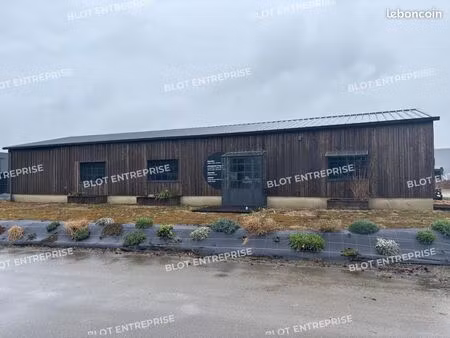 local d'activité 120 m²
