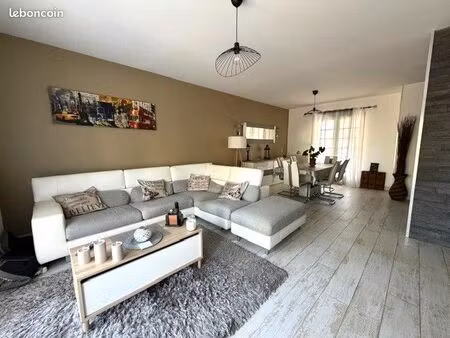 maison 5 pièces 150 m²